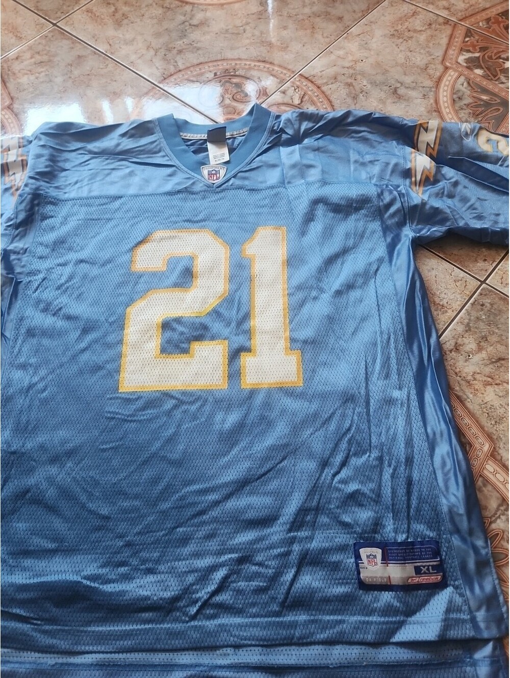 Reebok San Diego Chargers LaDainian Tomlinson #21 Jersey Mens XL Powder Blue